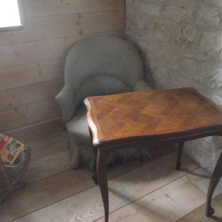 La Tourelle D'Aiglepierre Apartment Екстериор снимка